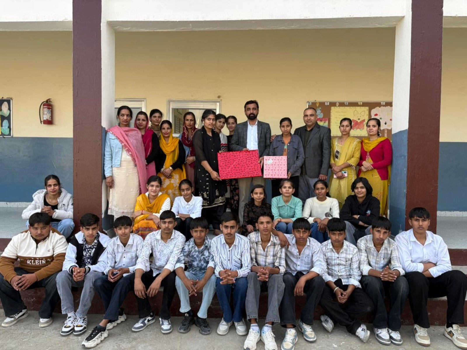 Students and staff of Shree Sai Public School, Karora — About.