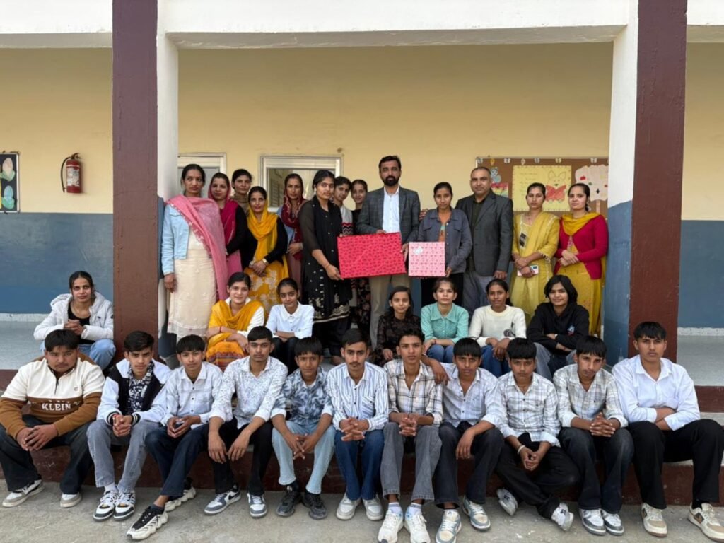 Students, teachers and staff together at Shree Sai Public School, Karora.